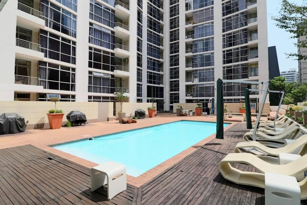 Upmarket Sandton Hydro Park Apartments Йоганнесбурґ Екстер'єр фото