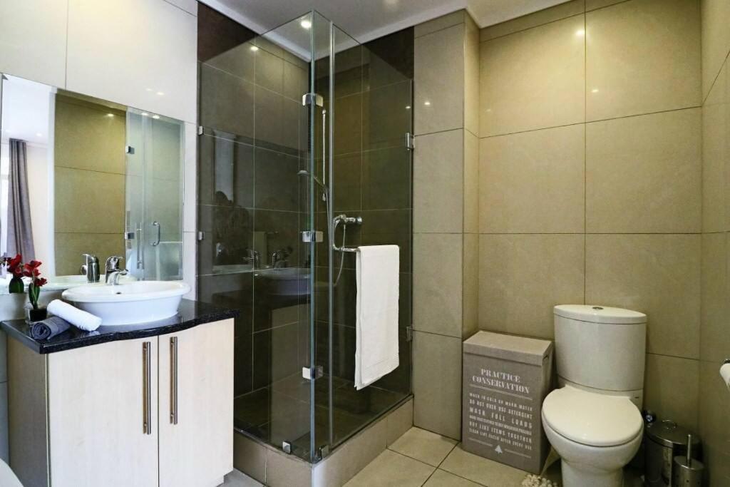 Upmarket Sandton Hydro Park Apartments Йоганнесбурґ Екстер'єр фото