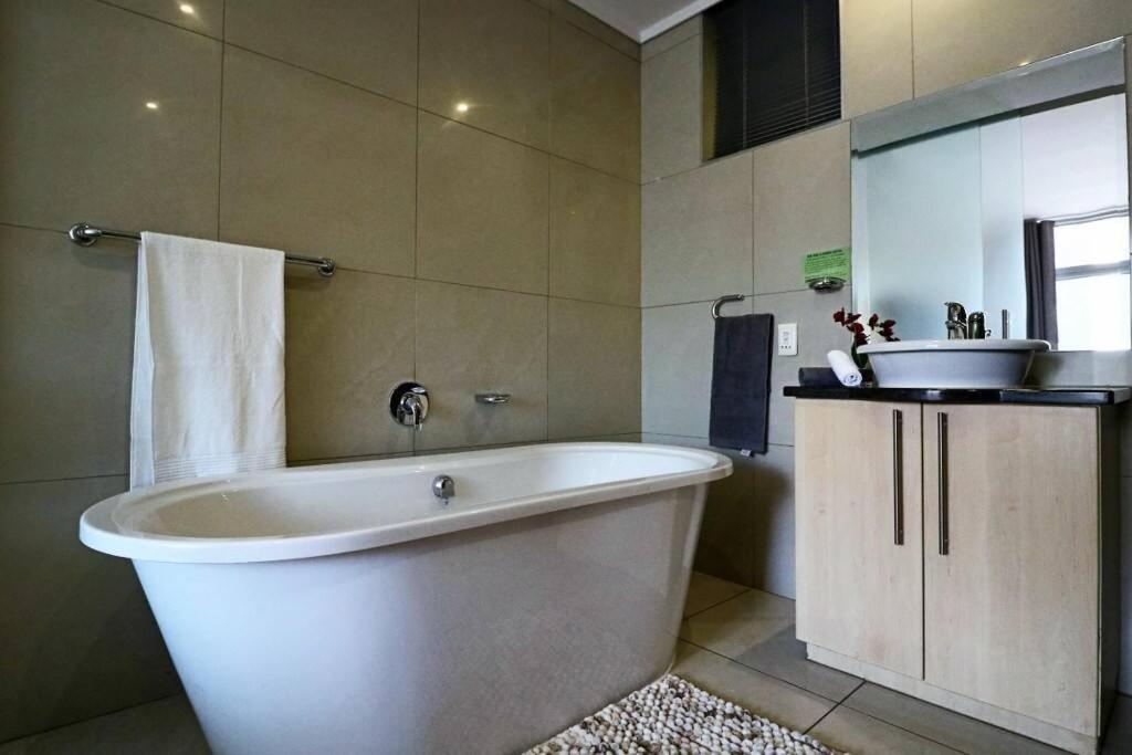 Upmarket Sandton Hydro Park Apartments Йоганнесбурґ Екстер'єр фото